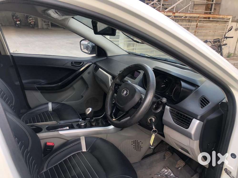 Tata Nexon 1.5 Revotorq Xm (s), 2019, Diesel