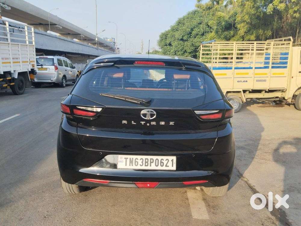 Tata Altroz 1.2 Xz Plus Dark Edition, 2022, Petrol