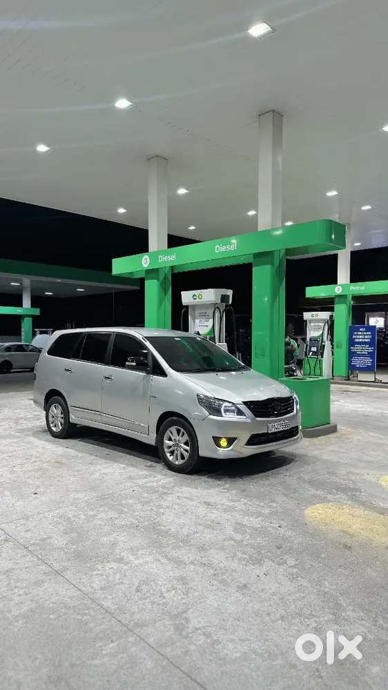 Toyota Innova 2.5 G4 2015