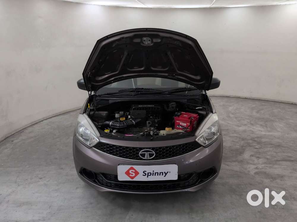 Tata Tiago 1.2 Revotron Xm, 2017, Petrol