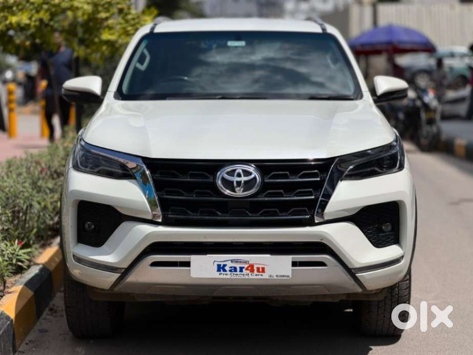 Toyota Fortuner 4x2 At 2.8 Diesel, 2022, Diesel