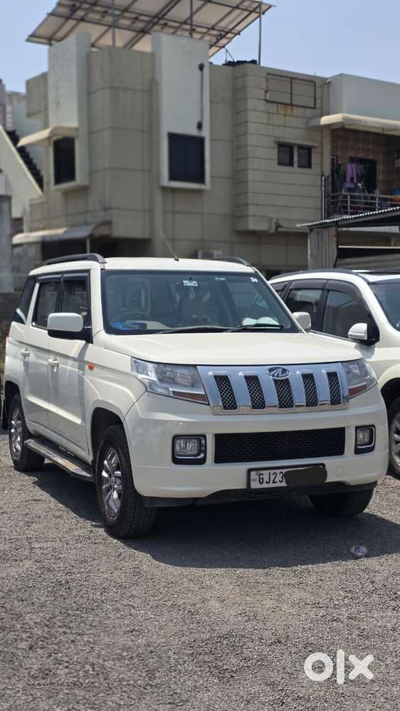 Mahindra Tuv 300 Mhawk100 T8, 2015, Diesel