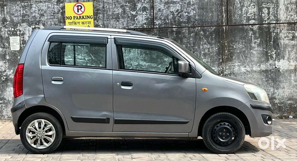 Maruti Suzuki Wagon R Vxi Amt, 2015, Petrol