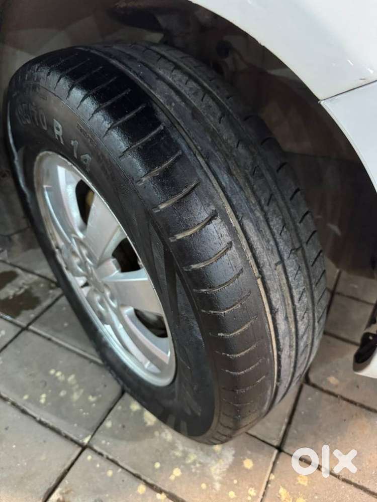 Maruti Suzuki Ritz Zxi Abs, 2013, Petrol