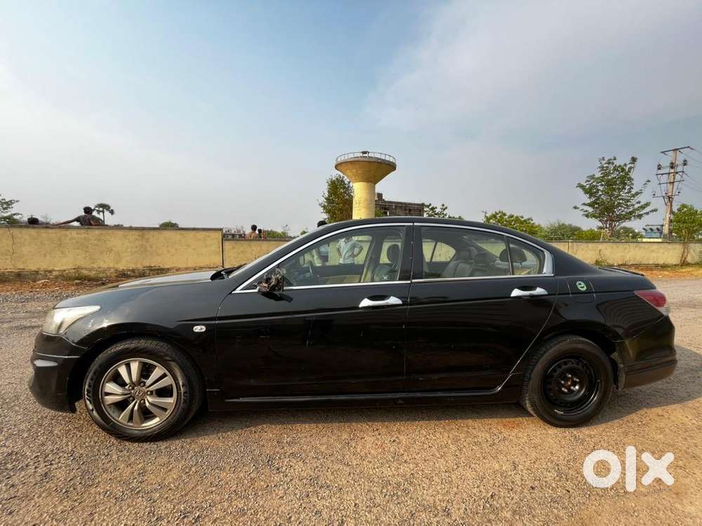 Honda Accord Petrol 2009