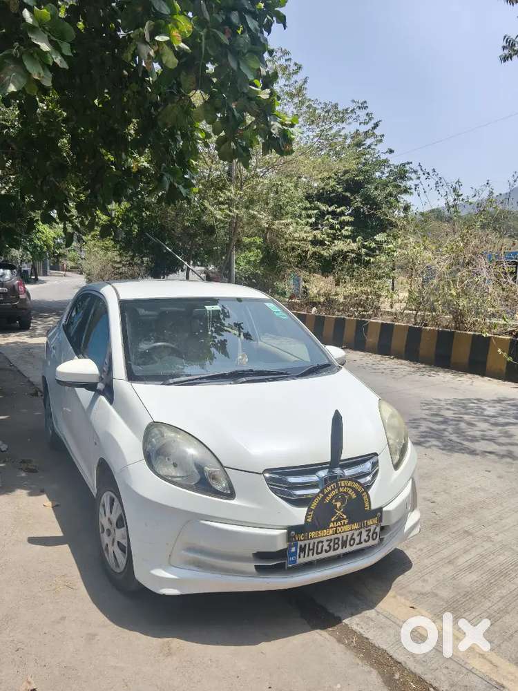 Honda Amaze 2nd Gen 2015 Petrol 29000 Km Driven .