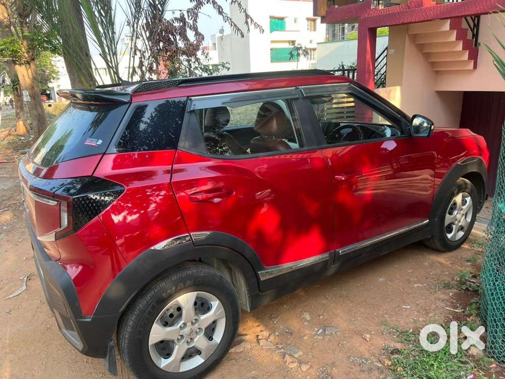 Mahindra Xuv 3xo Mx3 Petrol Well Maintained