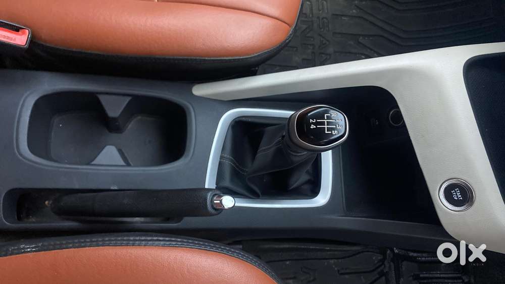 Nissan Magnite 1.0 Xv, 2021, Petrol
