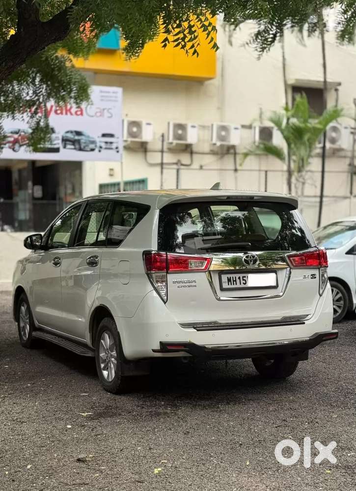 Toyota Innova Crysta 2.4 V 7 Str, 2020, Diesel