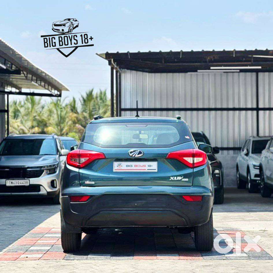 Mahindra Xuv300 W6 Amt Diesel, 2022, Diesel