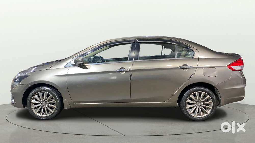 Maruti Suzuki Ciaz 1.5 Alpha Shvs Petrol, 2021, Petrol