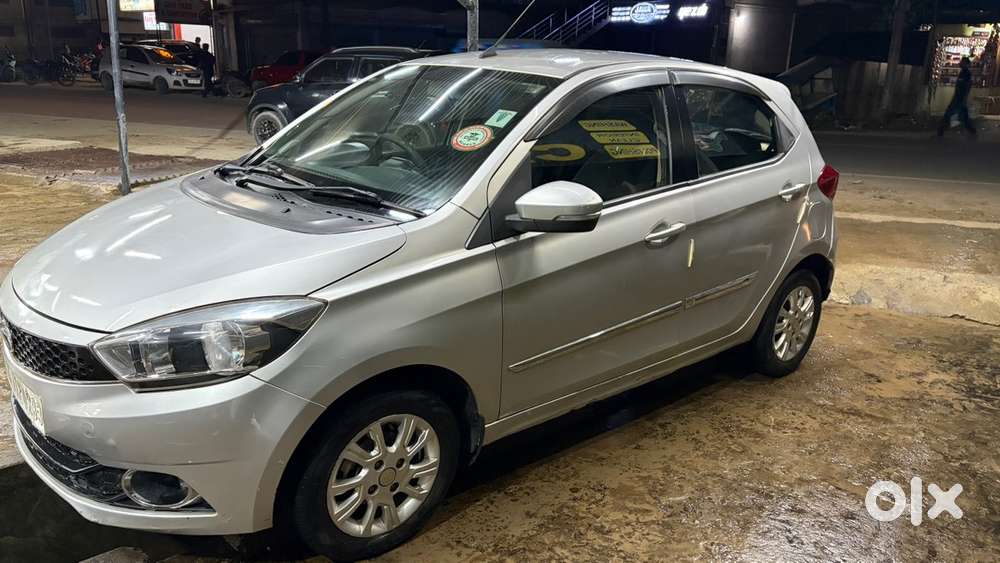 Tata Tiago Petrol 2018