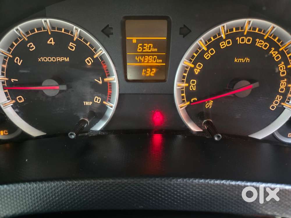 Maruti Suzuki Swift Dzire Vxi, 2012, Petrol