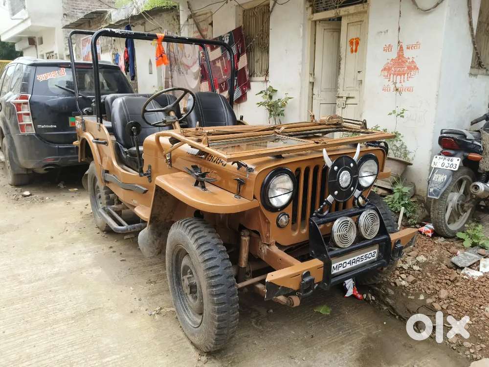 Mahindra Jeep 1984