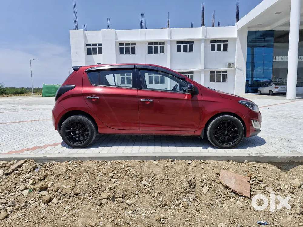 Hyundai I20 2012 Diesel Well Maintained Car,
