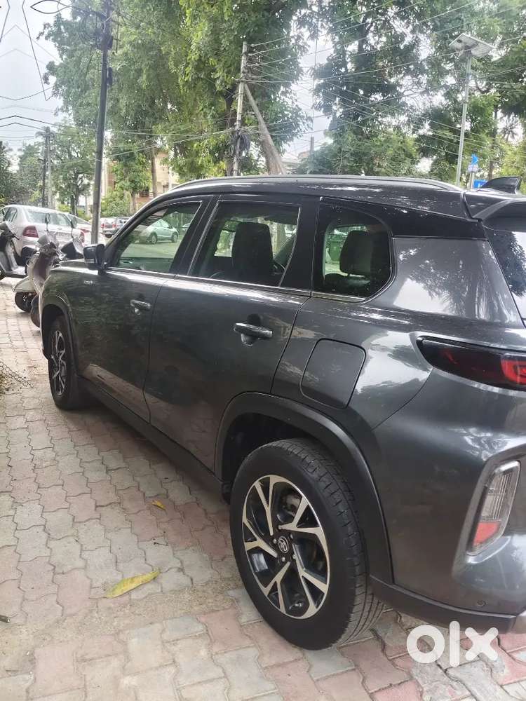 Toyota Urban Cruiser Hyryder 2023