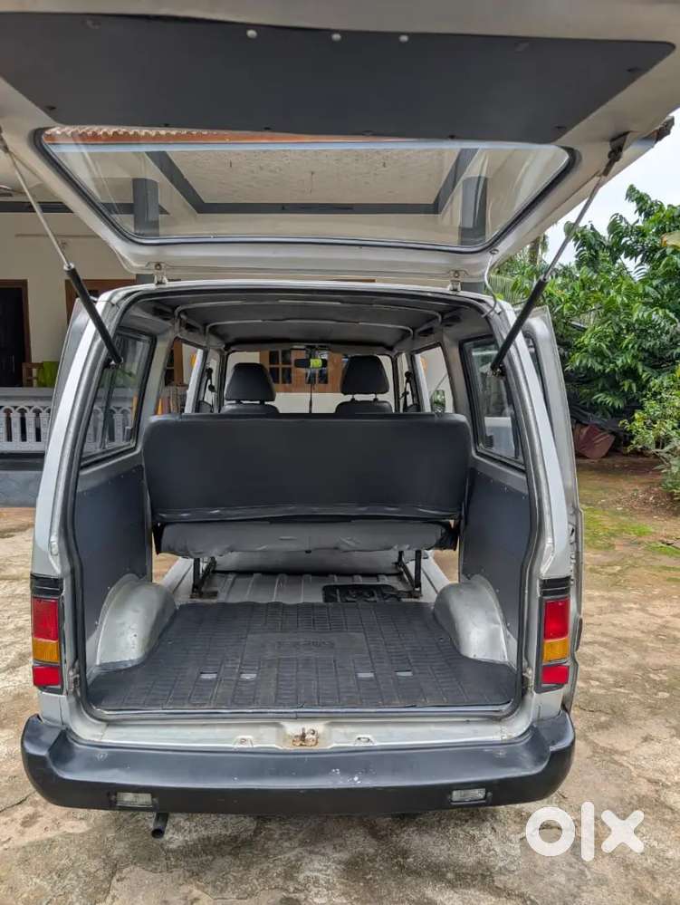 Omni Van 2009