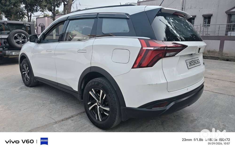 Mahindra Xuv700 2.2 Ax 3 Diesel At 5 Str, 2023, Diesel