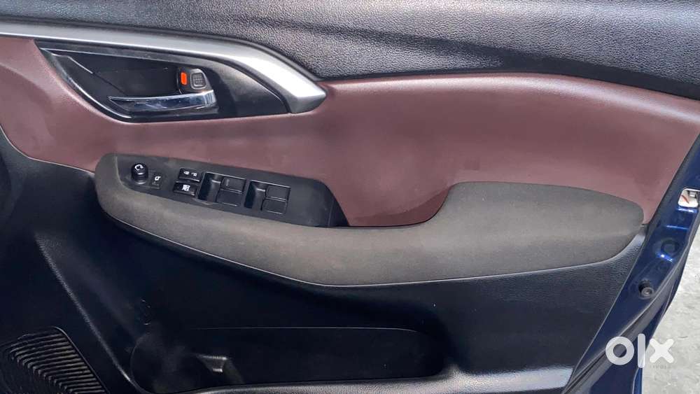 Maruti Suzuki Grand Vitara 1.5 Delta Smart Hybrid At, 2024, Petrol