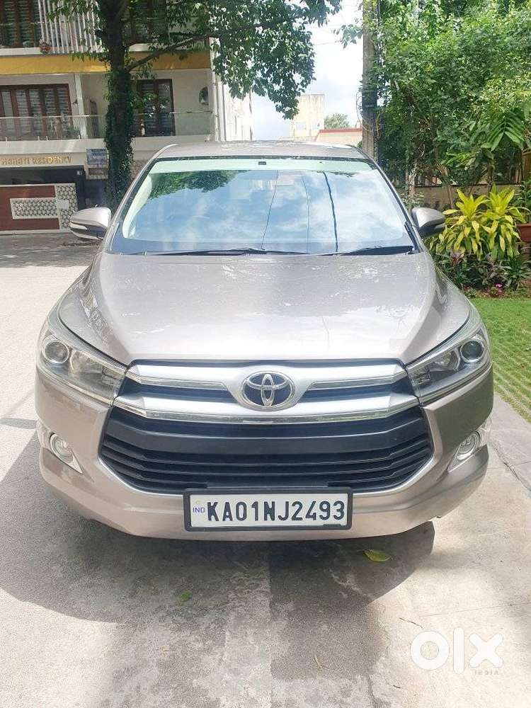 Toyota Innova Crysta 2.4 Vx Mt 8s, 2017, Diesel