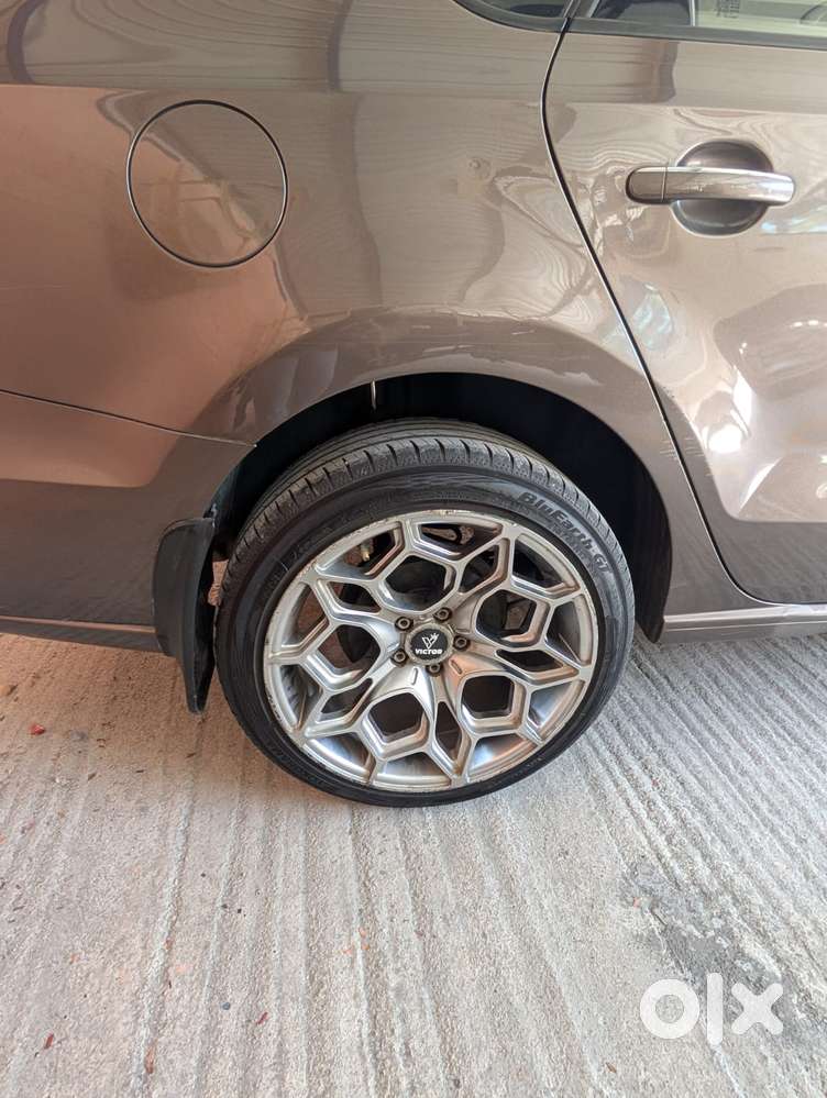 Volkswagen Vento 1.5l Tdi Highline Plus At Diesel, 2016, Diesel