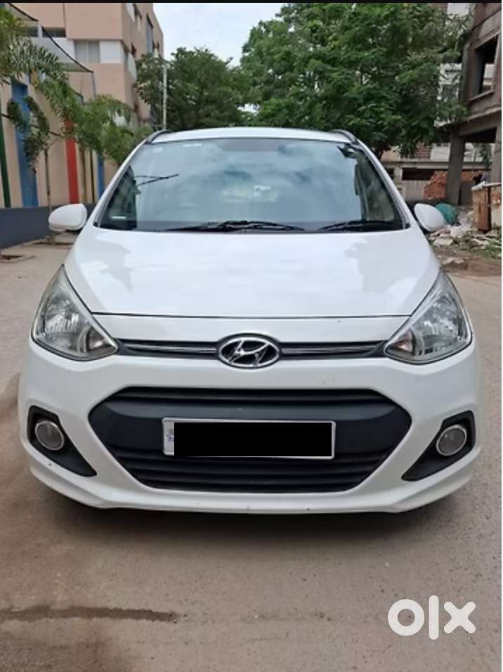 Hyundai Grand I10 1985 Petrol