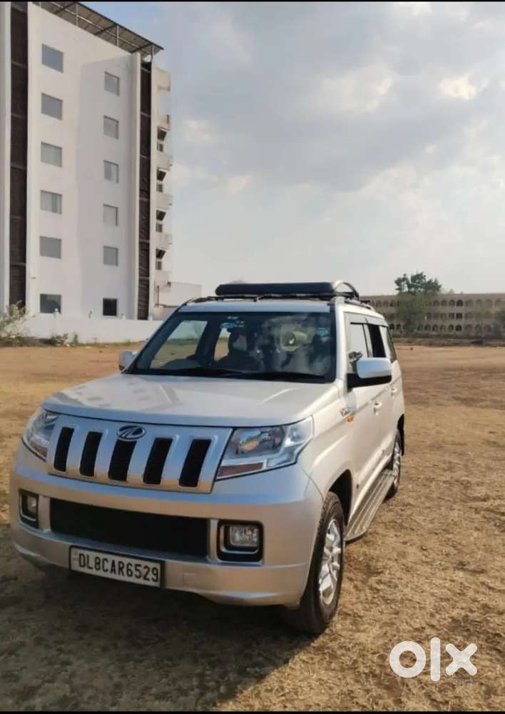 Mahindra Tuv 300 2017