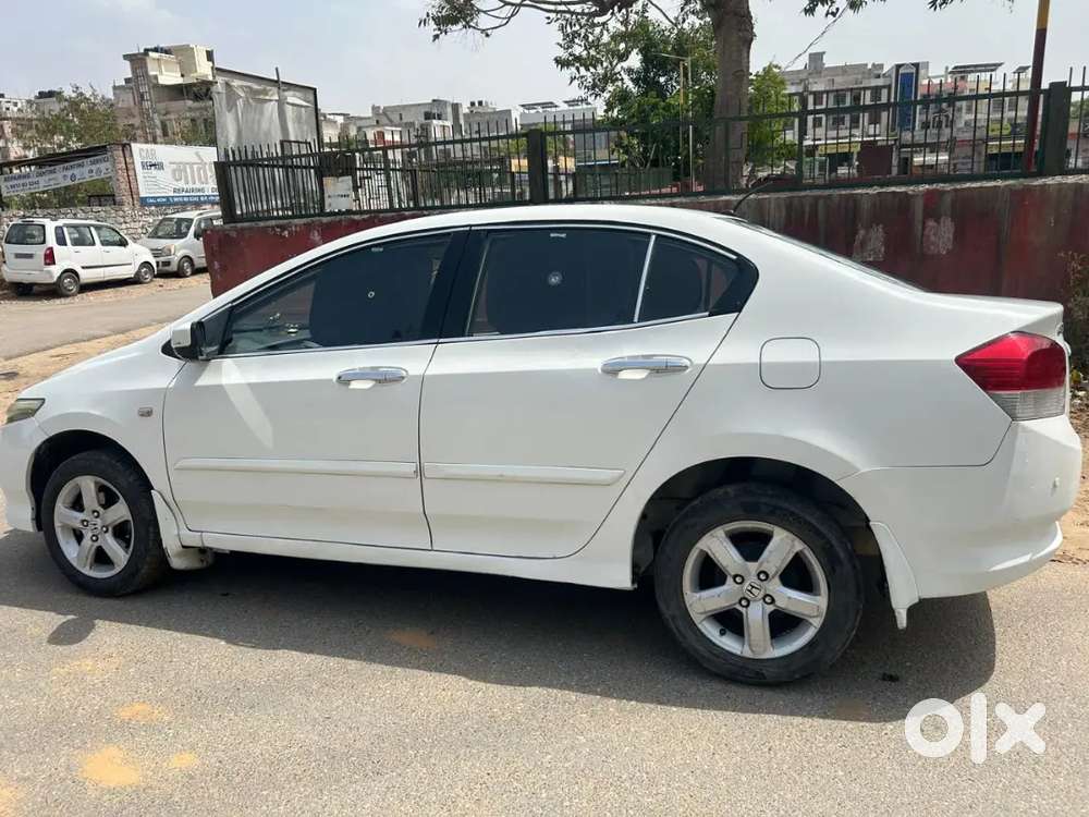Honda City 2011 Petrol Well Maintained