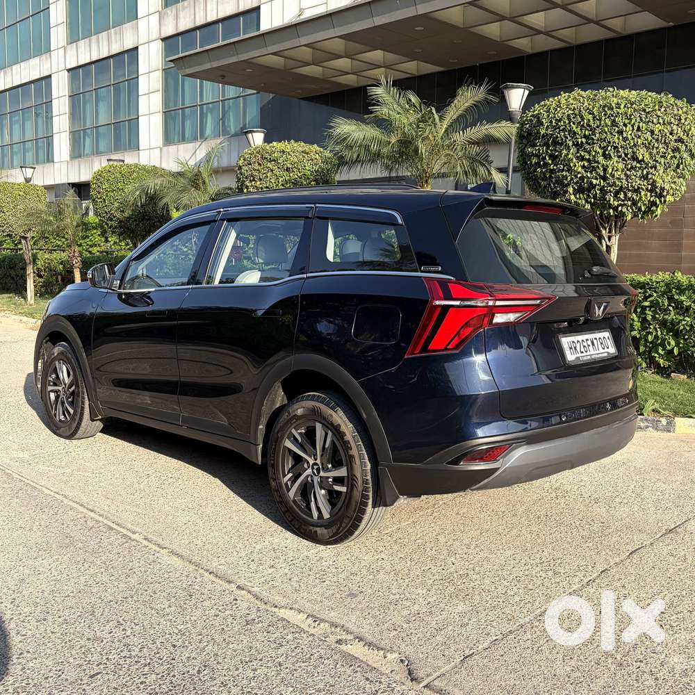 Mahindra Xuv700 2.0 Ax 5 Petrol At Str, 2024, Petrol