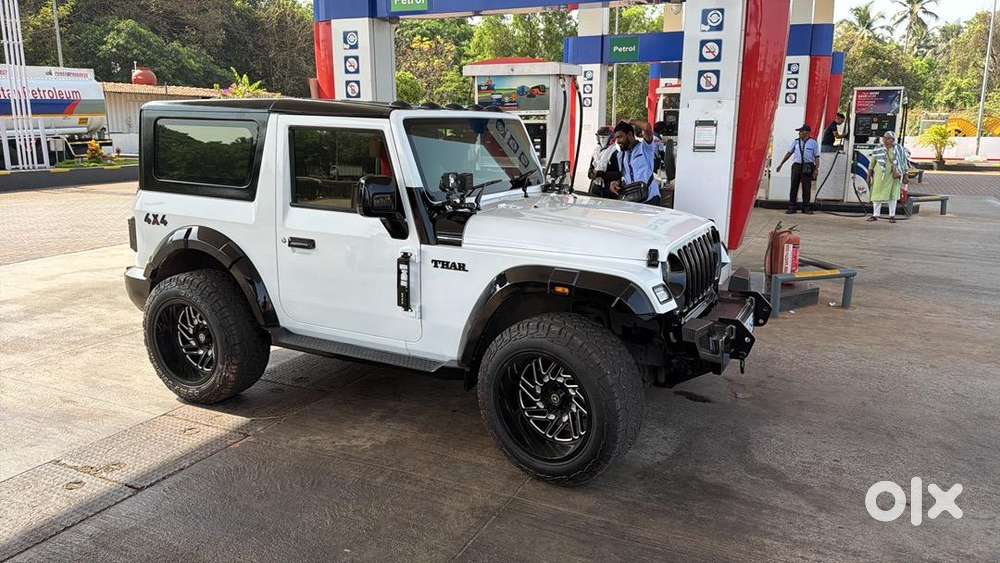 Mahindra Thar Petrol At 4x4
