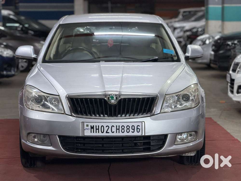 Skoda Laura 1.8 Tsi Ambiente, 2012, Petrol