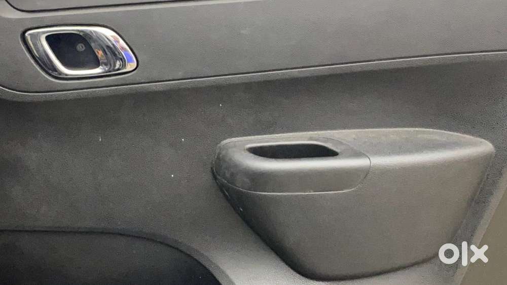 Renault Kwid 1.0 Rxt Amt, 2019, Petrol