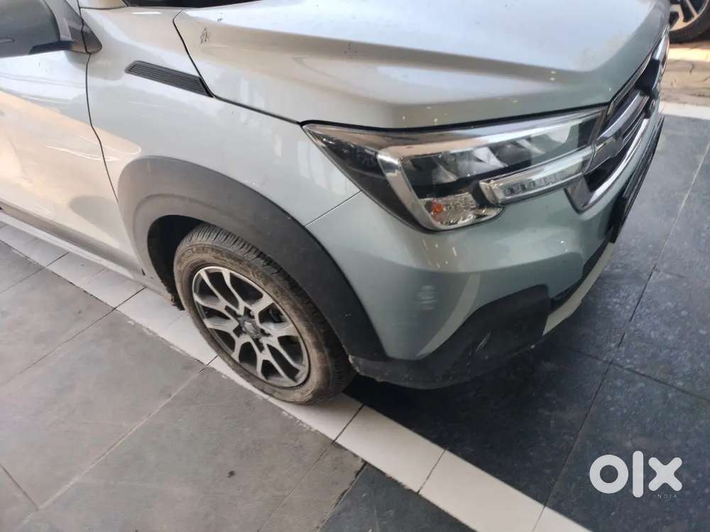 Maruti Suzuki Xl6 Zeta 2025