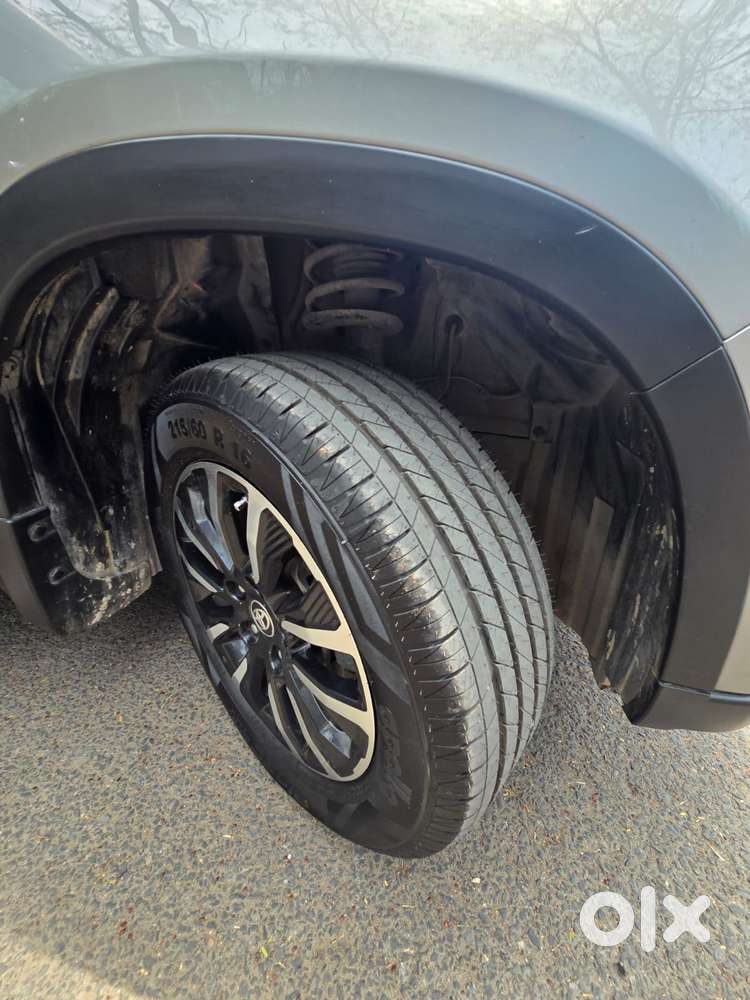 Toyota Urban Cruiser Cruiser Premium, 2021, Petrol