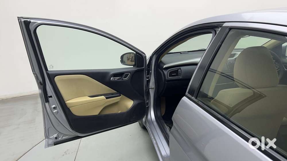 Honda City 1.5 V 4th Gen I-vtec Mt, 2022, Petrol