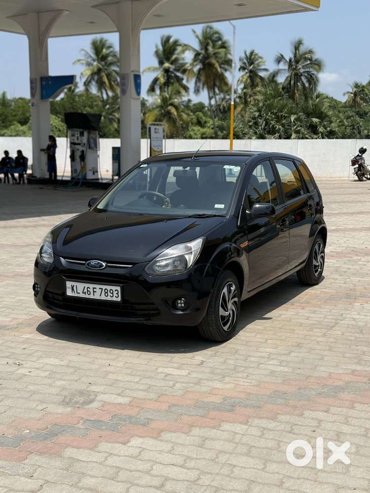 Ford Figo Petrol Zxi, 2012, Petrol