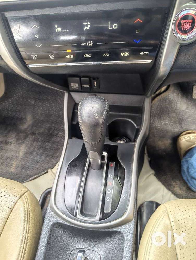 Hyundai Verna Hyundai-verna-crdi-1.6-sx-option, 2018, Diesel