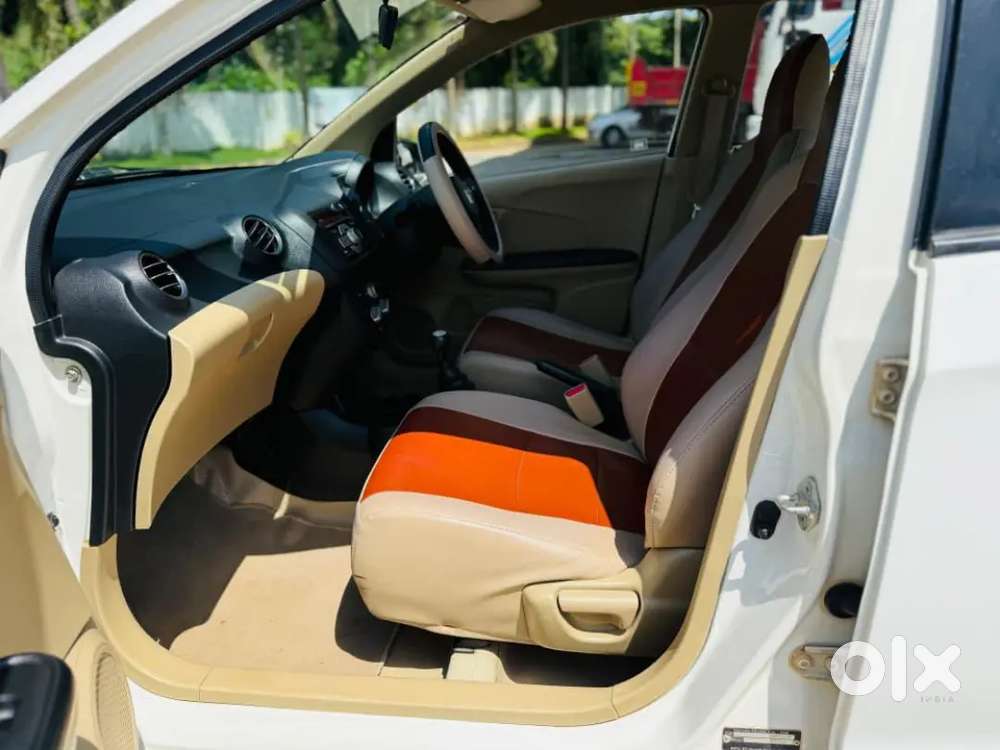 Honda Amaze 2014 Petrol Well Maintained