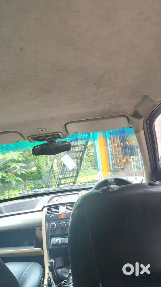 Tata Safari Storme 2013 Diesel 144000 Km Driven