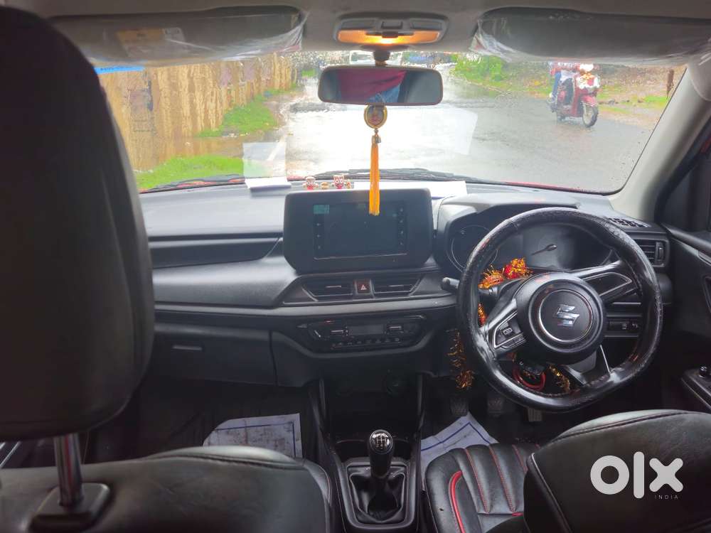 Maruti Suzuki New-gen Swift Vxi, 2024, Petrol