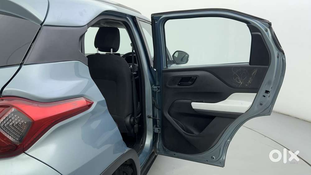 Tata Punch Accomplished Dazzle Sunroof Cng, 2023, Cng & Hybrids