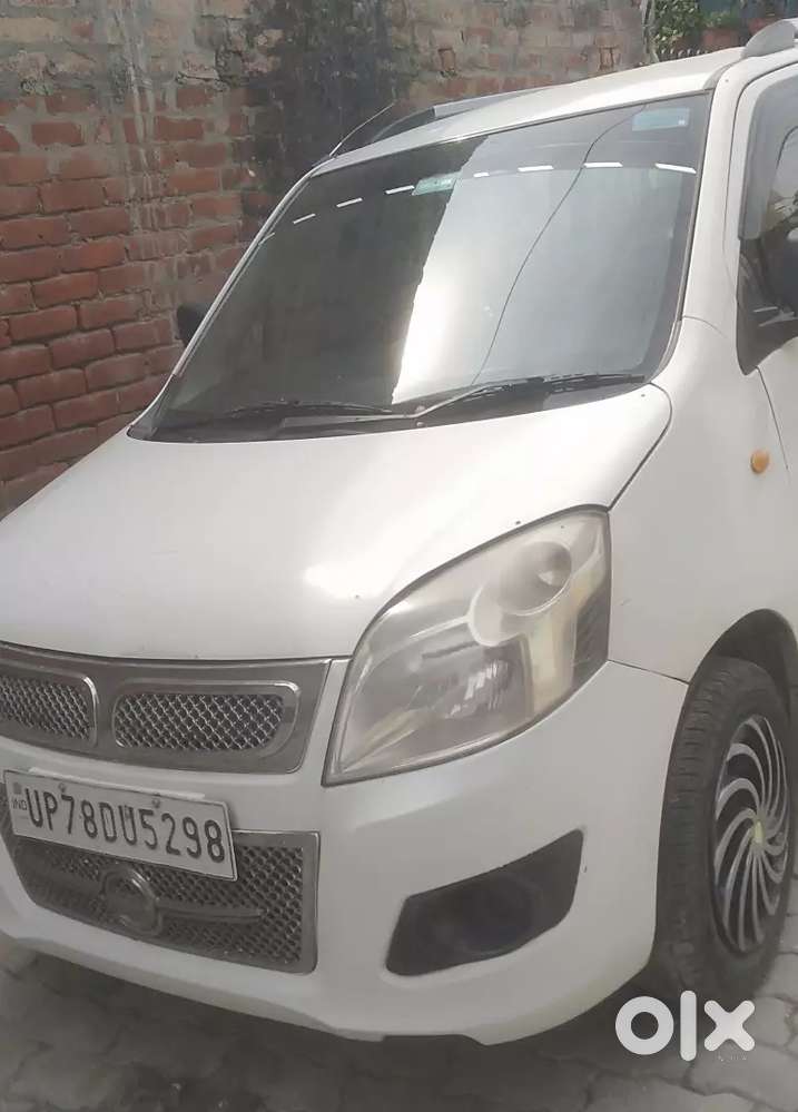 Good Condition 
Insurance Valid
Colour White 
Urgent Sell Krni Hai