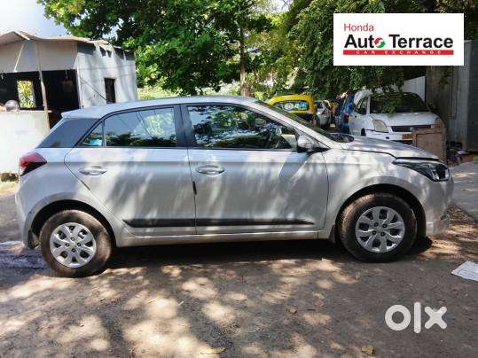 Hyundai I20 Sportz Petrol, 2016, Petrol