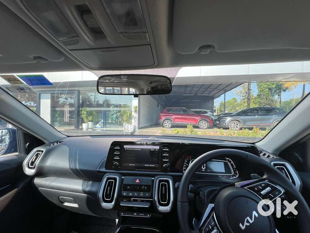 Kia Sonet 2025 Petrol 4600 Km Driven