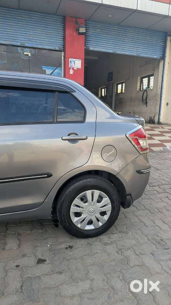 Maruti Suzuki Swift Dzire Vdi Bsiv, 2013, Diesel