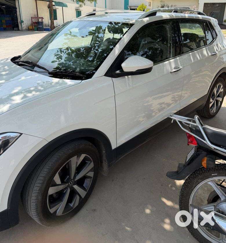 Volkswagen Taigun 1.0 Tsi Topline At, 2025, Petrol