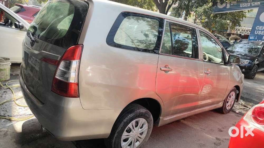 Toyota Innova 2.5 Gx 7 Str Bs-iii, 2008, Diesel