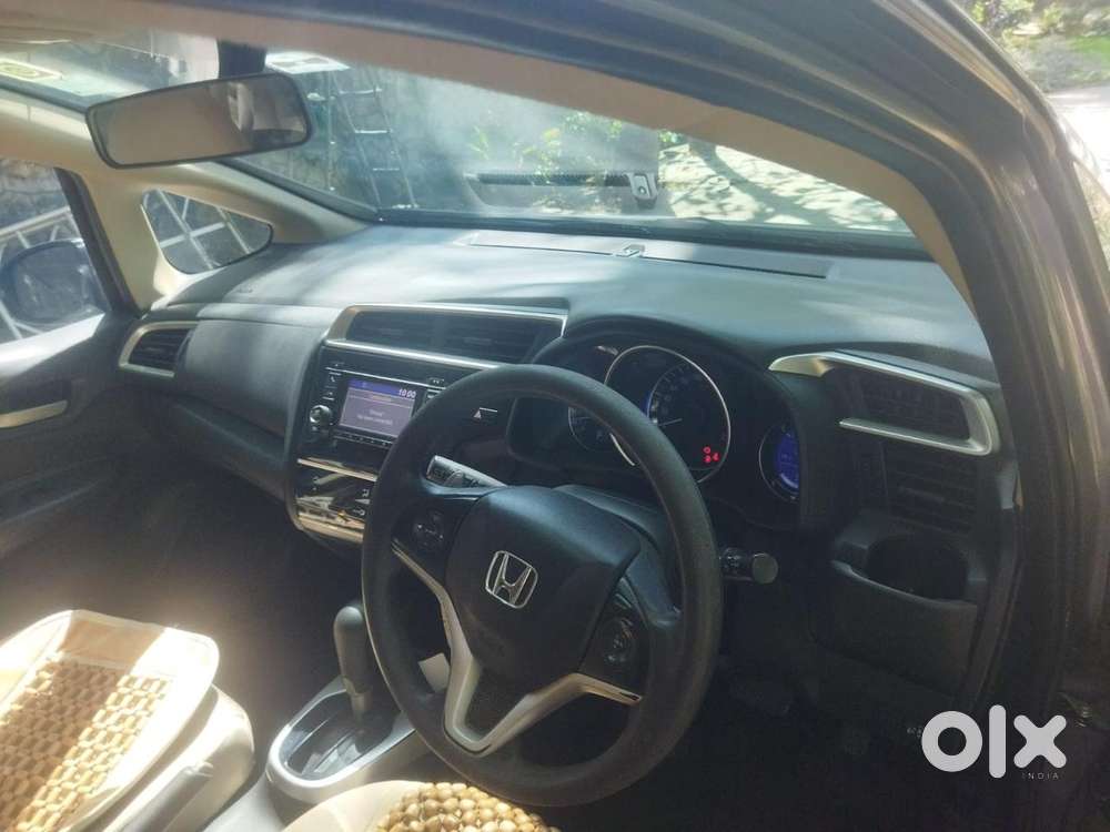 Honda Jazz V Cvt, 2019, Petrol