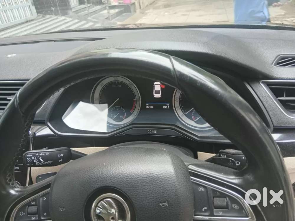 Skoda Superb Lk 2.0 Tdi At, 2018, Diesel