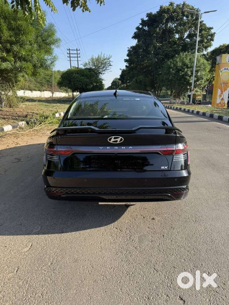 Verna Sx(o) Automatic Top Model | Only 2,448 Km | Brand New Condition